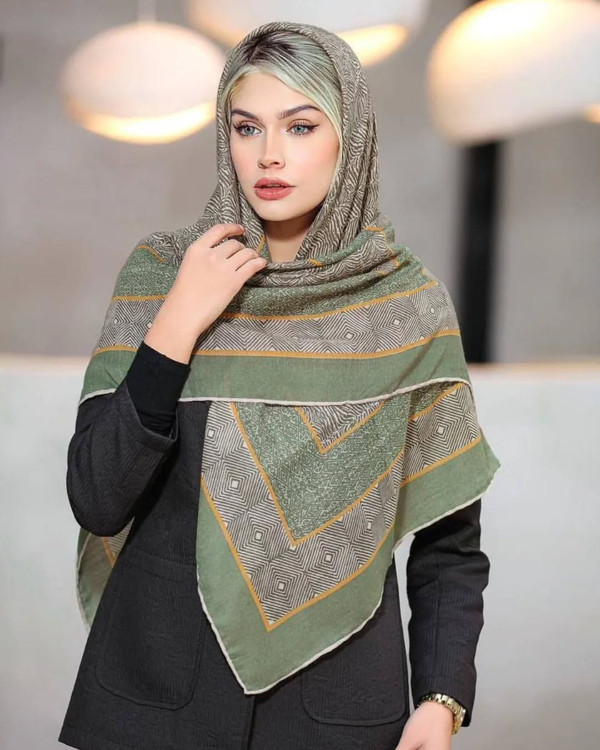 روسری زنانه نخ سیا اسکارف عرض ۱۲۰ تک رنگ مطابق تصویر