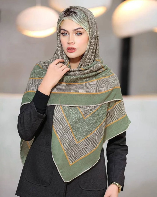 روسری زنانه نخ سیا اسکارف عرض ۱۲۰ تک رنگ مطابق تصویر