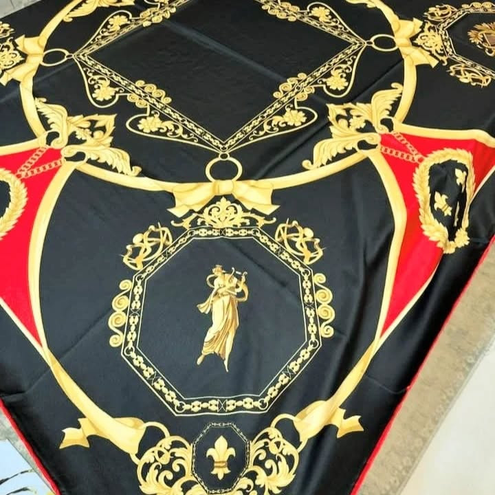 روسری دخترانه مدل نخ ابریشم دور دست دوز عرض ۱۴۰