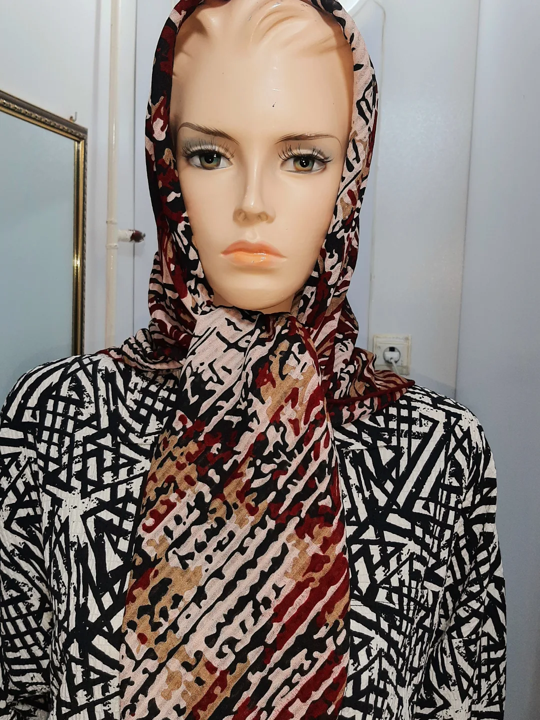 این رنگ موجوده